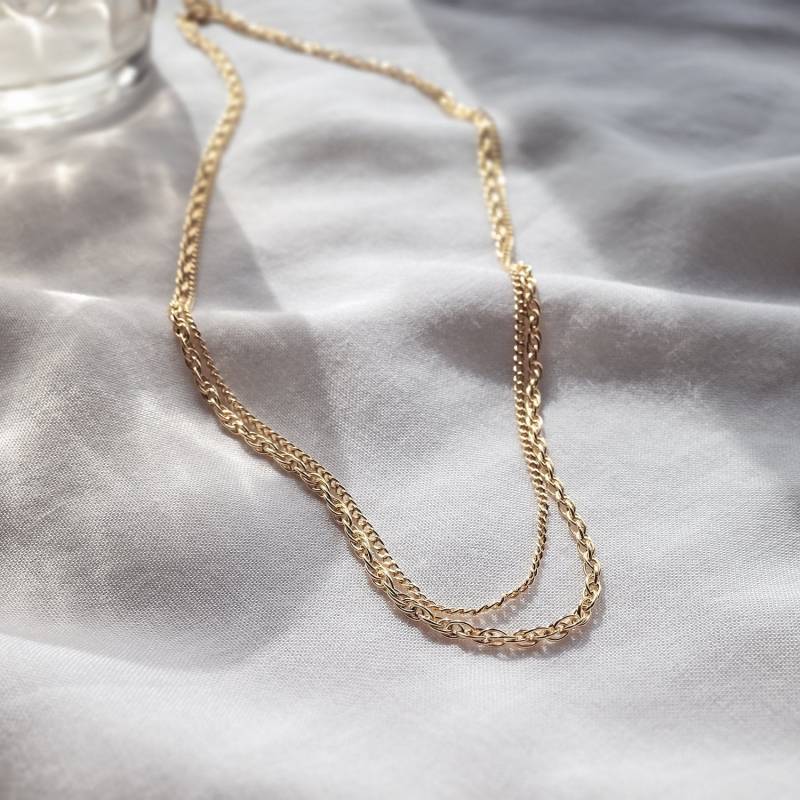 14K Gold Fill Schichtkette - Multi-strang-Halskette Minimale Goldkette Feine Layering Halsketten von MinettaJewellery