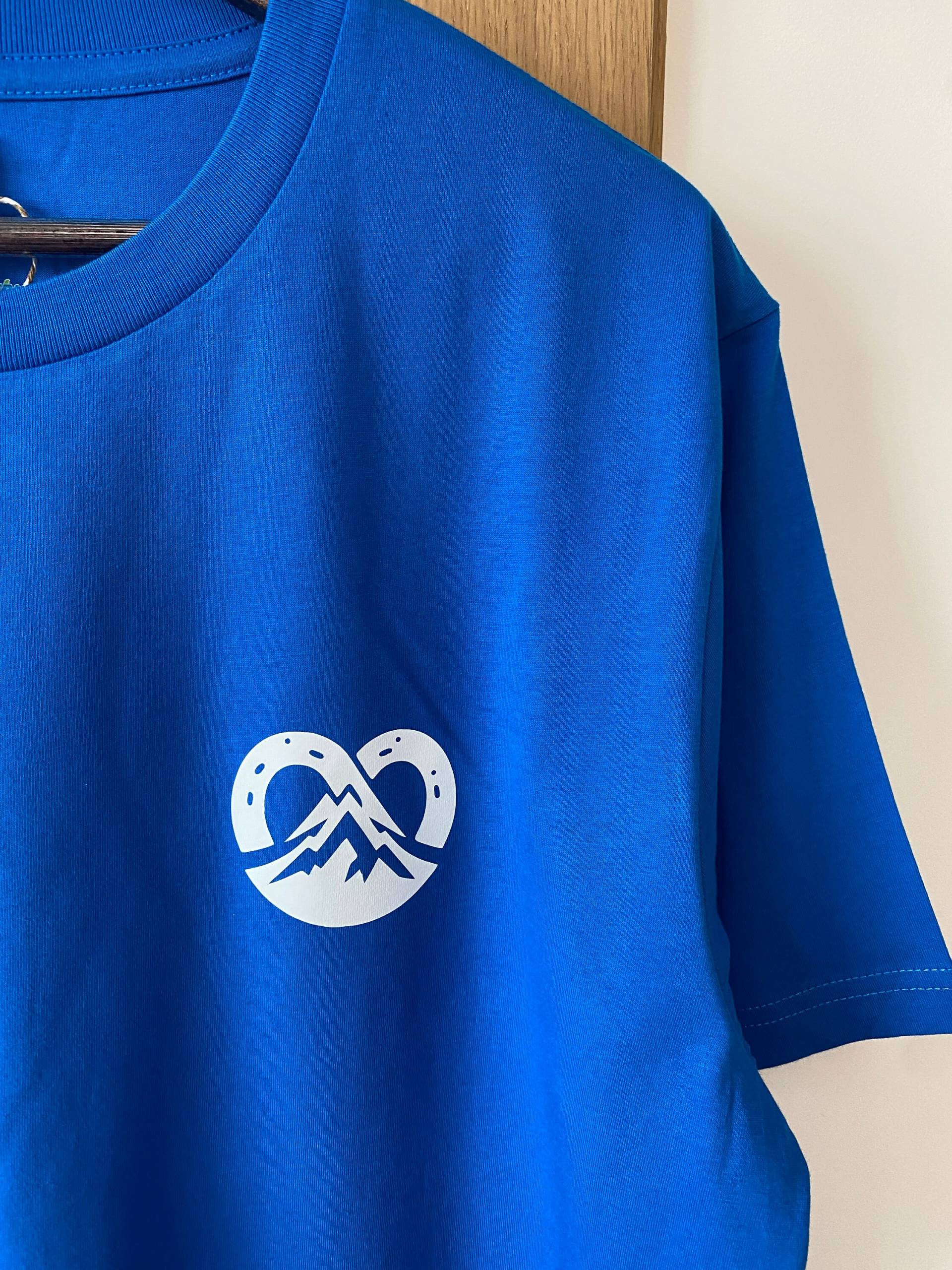 statement T-Shirt Blau Weiß S-xxl Breze-Alpen Motiv Bio Personalisierbar Alpen Klettern Berge Herren/ Damen Unisex von Mingababy