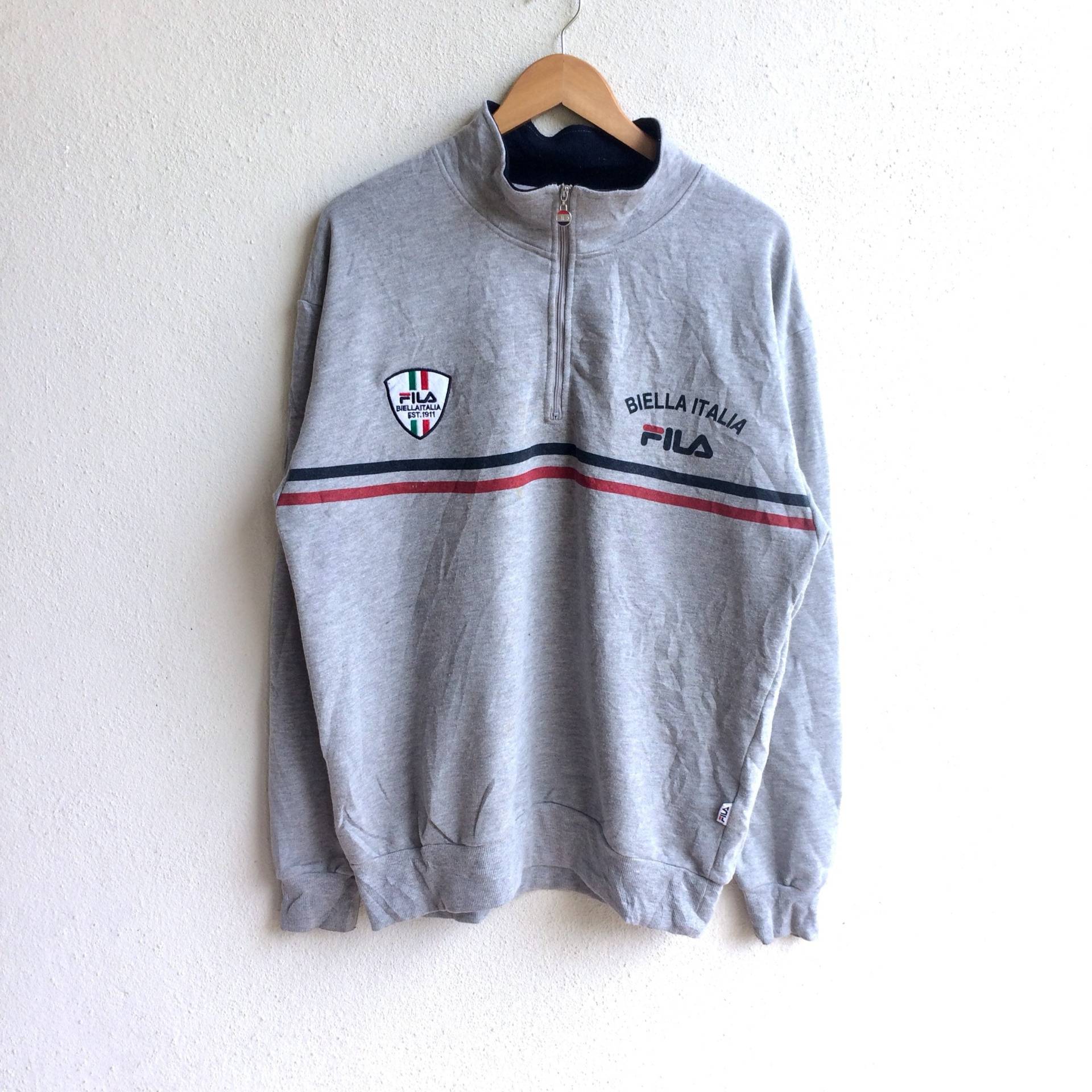 Rarität Vintagee Fila Biella Italia Half-Zipper Sweatshirt Grau Dreifach Groß von MingsVintageStore
