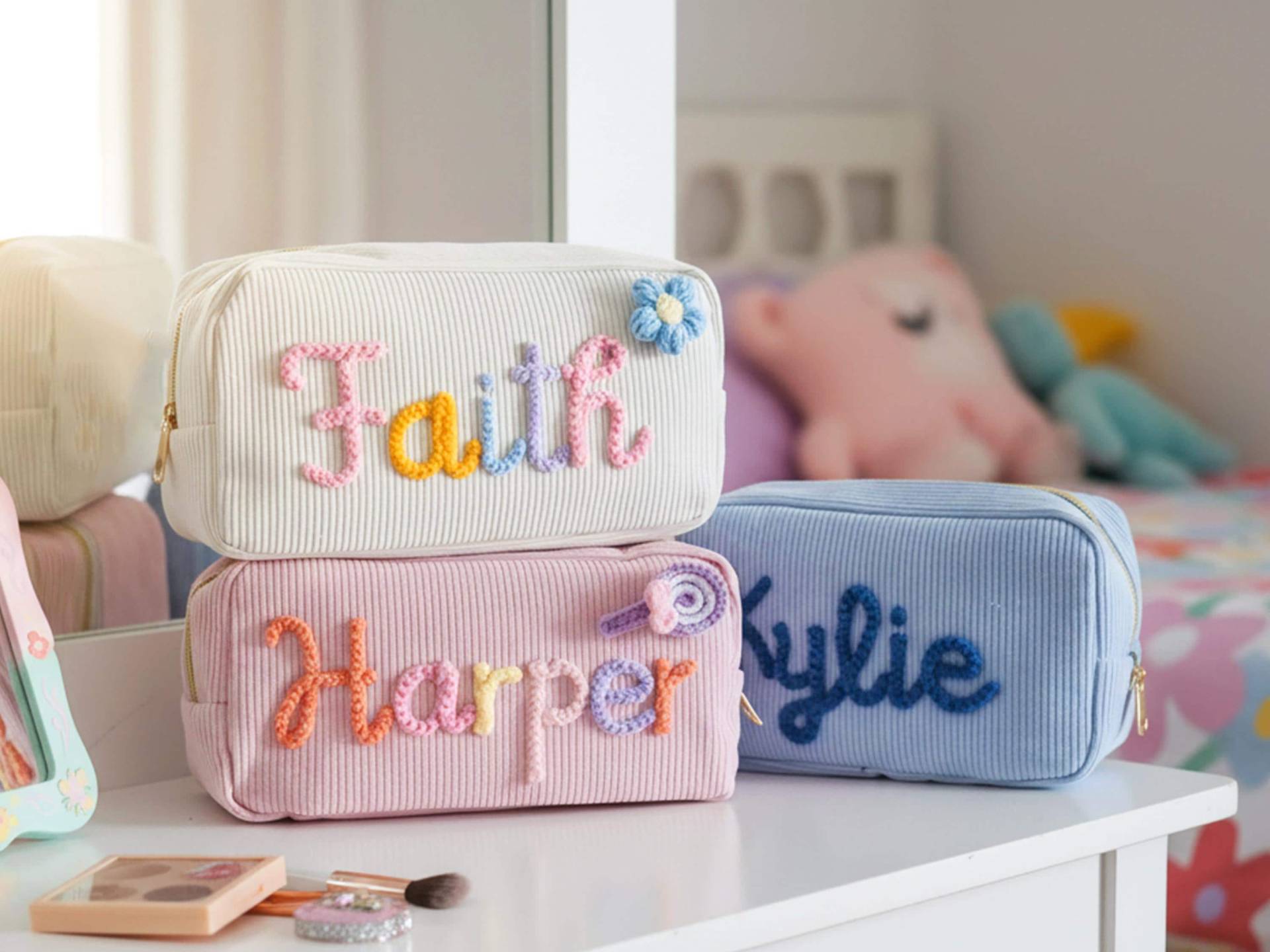 Personalisierte Yarn Name Make Up Tasche X-Large Kulturbeutel, Geschenk Für Mädchen 5-10 Jahre von MiniBabyGift