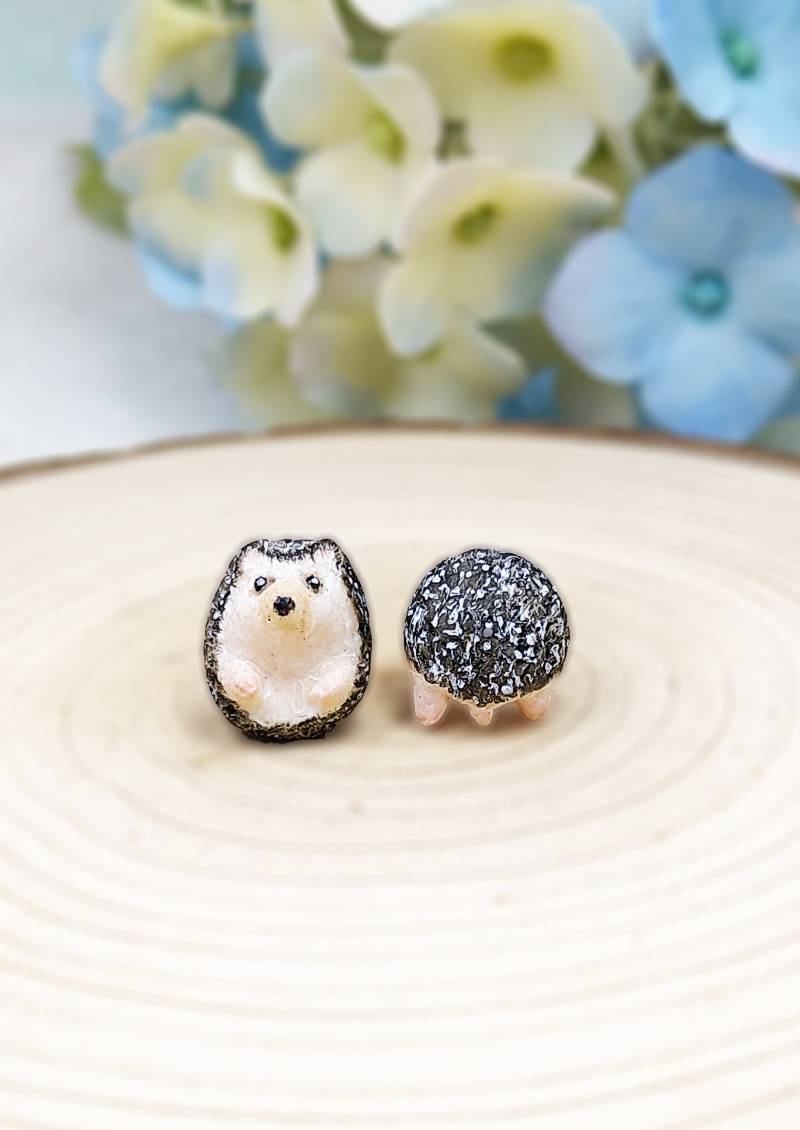 Igel Ohrringe - Geschenke Ohrstecker Schmuck Waldtier Igel Ohrringe - Geschenke Ohrstecker Schmuck Waldtier von MiniHandsCrafts