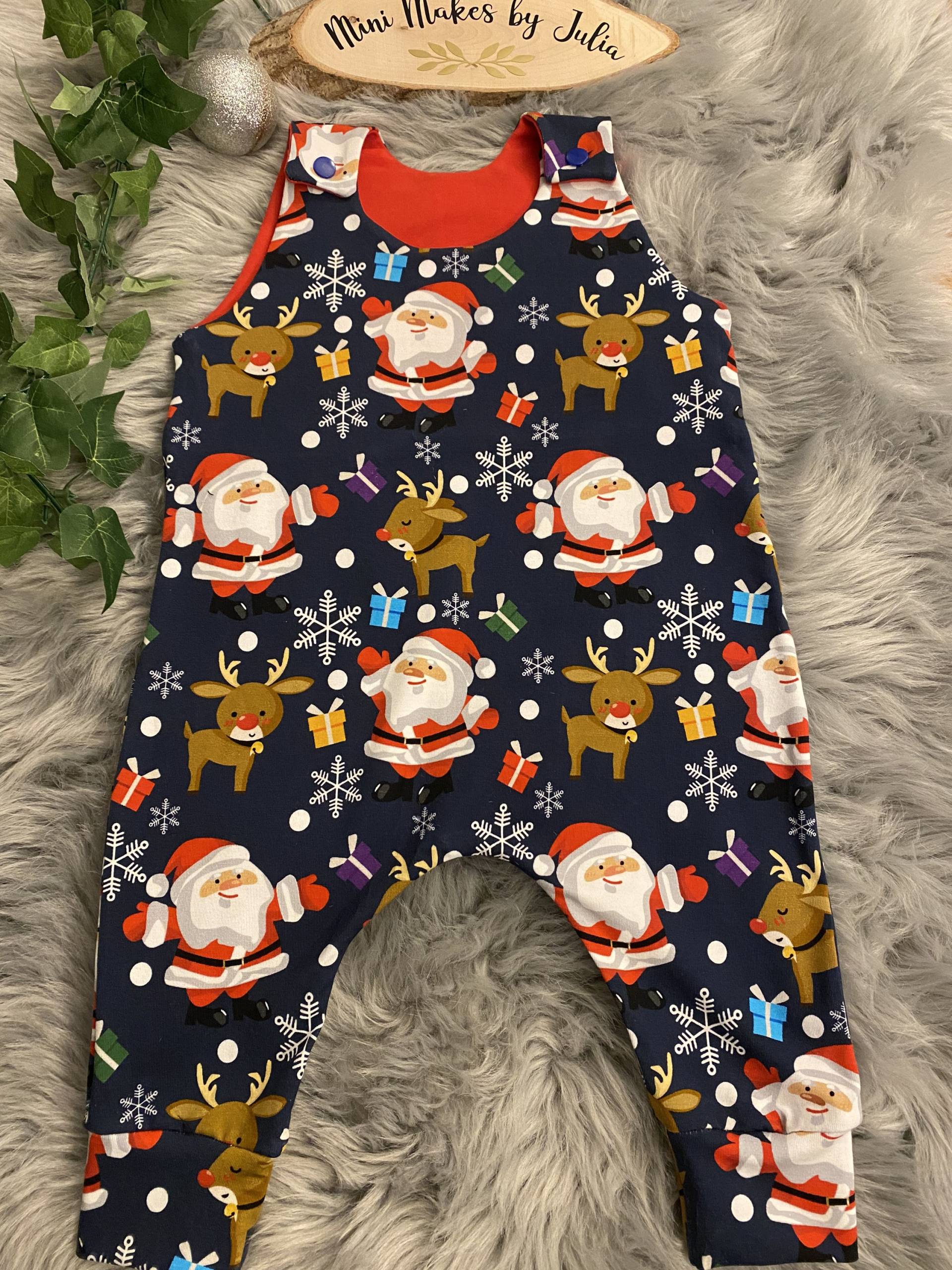 strampler in Blau, Meine Erste Weihnachts Latzhose, Weihnachtsspaß, Weihnachtsgeschenk Baby, Neues Baby Geschenk, Kinder Weihnachtskostüm von MiniMakesByJulia