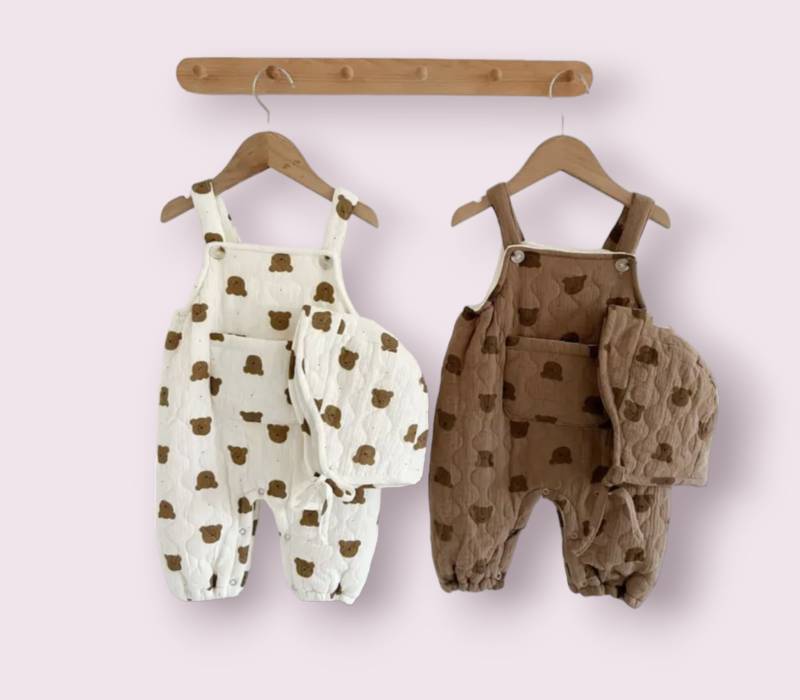 Musselin Teddybär Latzhose Mit Druckknöpfen Baby Strampler Im 2Er Set | Kinderkleidung Geschenkidee Kindergeburtstag Partnerlook von MiniMayShopDE