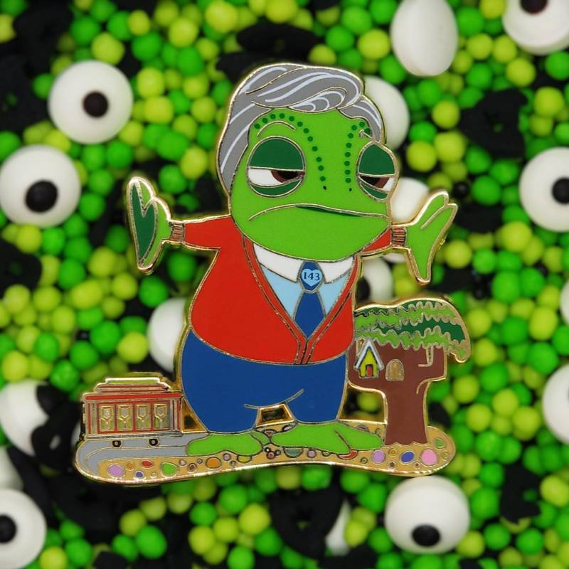 Pascal Rogers Fantasy Anstecker von MiniMegDesigns