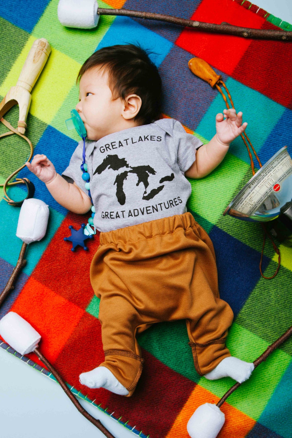 Das "Great Lakes' Mini Souls T-Shirt Oder Einteiler Das "Great Lakes' Mini Souls T-Shirt Oder Einteiler von MiniSouls