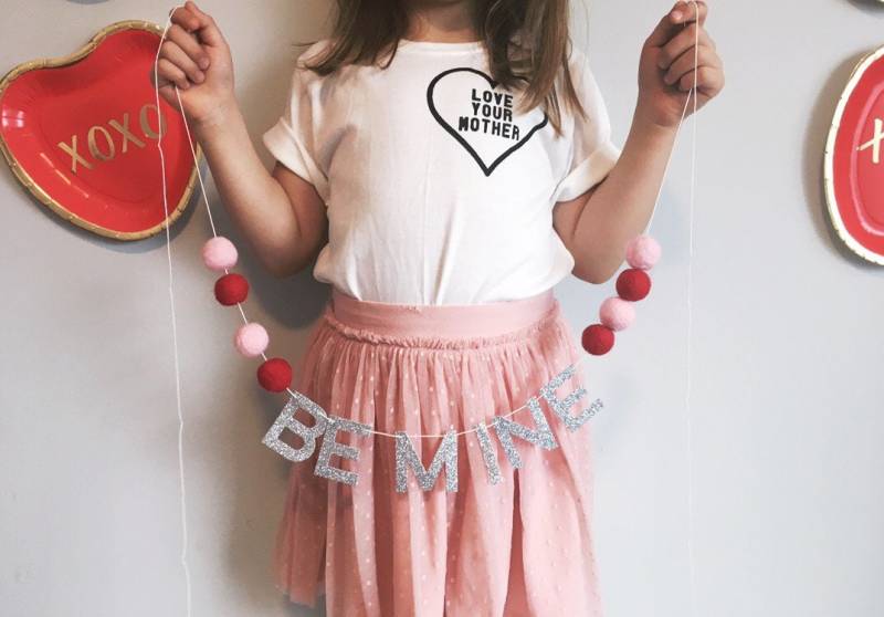 Mini Souls "Love Your Mother" T-Shirt Mini Souls "Love Your Mother" T-Shirt von MiniSouls