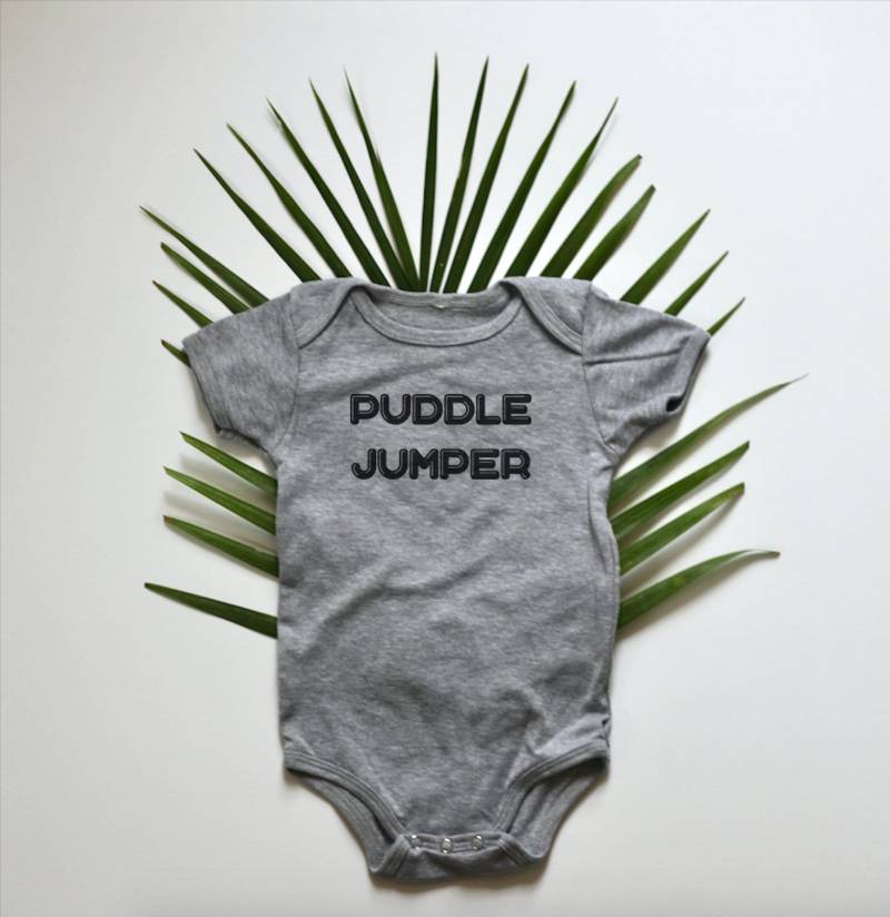 Mini Souls "Puddle Jumper' T-Shirt Oder Einteiler Mini Souls "Puddle Jumper' T-Shirt Oder Einteiler von MiniSouls