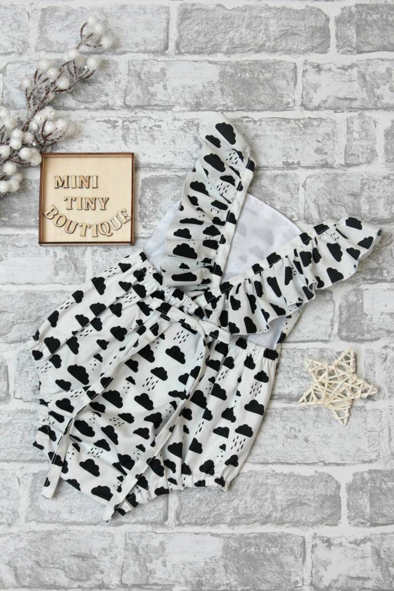 Baby Strampler/Shower Geschenk Schwarz Weiß Baby Strampler/Shower Geschenk Schwarz Weiß von MiniTinyBoutique