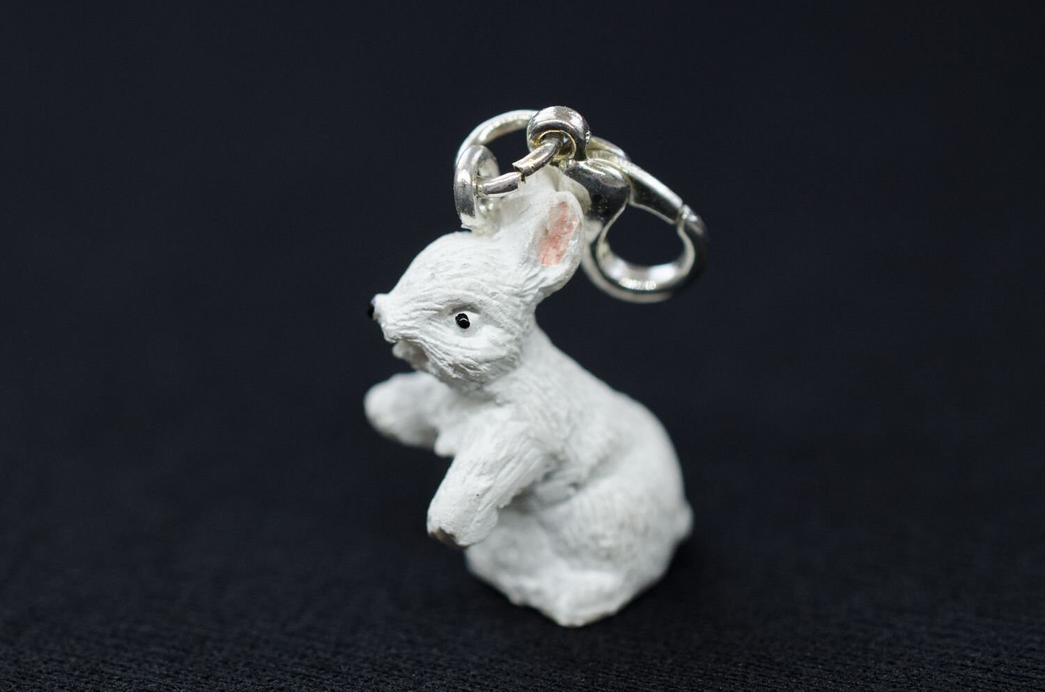 Hase Charm Anhänger Bettelarmband Miniblings Osterhase Kaninchen Weiß Gibt Pfote Hase Charm Anhänger Bettelarmband Miniblings Osterhase Kaninchen Weiß Gibt Pfote von Miniblings