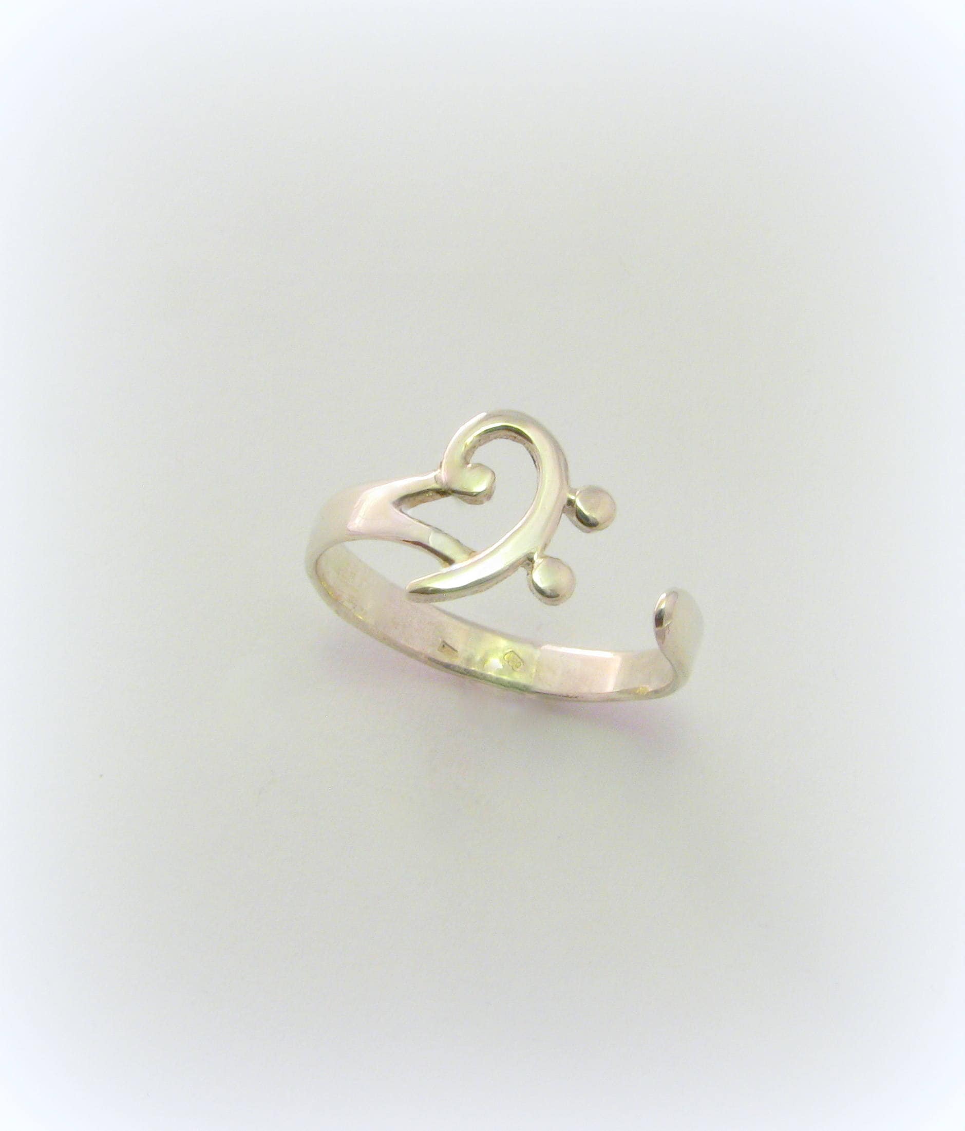 Silber Bass Schlüsselring von MinicsigaJewellery