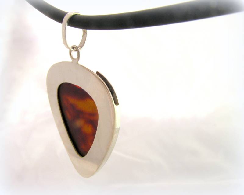 Silber Plektrum Anhänger von MinicsigaJewellery