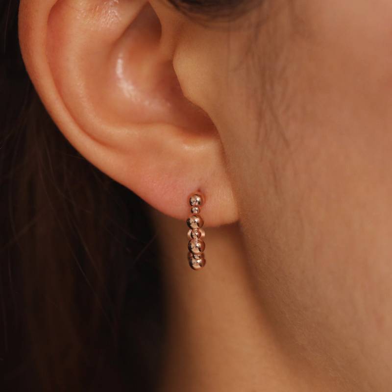 14K Gold Alternating Bead Huggies, Innendurchmesser 11 Mm Massiv Ohrringe, Huggie Hoop Für Ein Paar von MinimalAllure