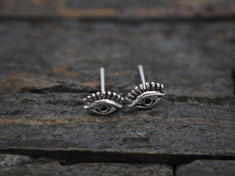 Evil Eye Ohrstecker 925 Sterling Silber Minimalist Ohrringe Evil Eye Ohrstecker 925 Sterling Silber Minimalist Ohrringe von MinimalJewelrybyJK