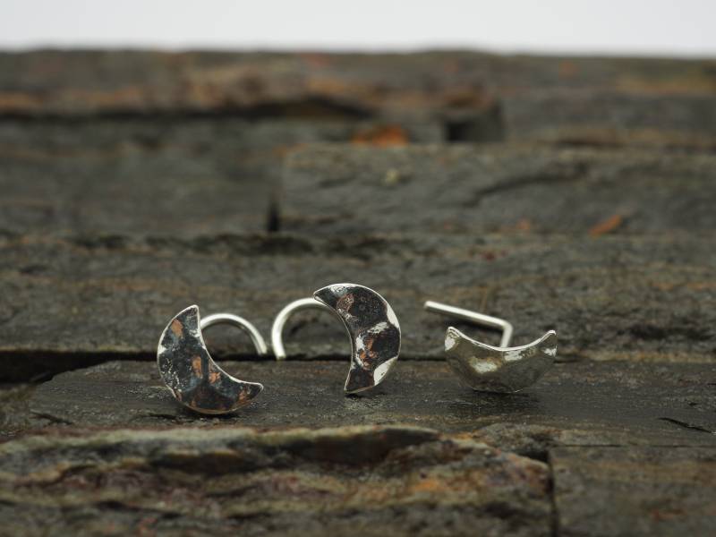 Gehämmerter Halbmond Nasenstecker Sterlingsilber Body Piercing | 20 Gauge Gehämmerter Halbmond Nasenstecker Sterlingsilber Body Piercing | 20 Gauge von MinimalJewelrybyJK