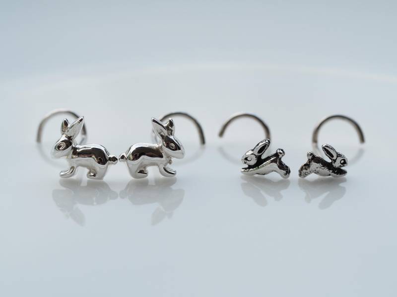 Hase Sterling Silber Nase Bolzen Body Piercing Schmuck von MinimalJewelrybyJK