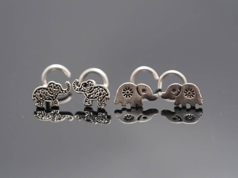 sterling Silber Elefant Nasenstecker 18, 20 Gauge, Oxidiertes Detail sterling Silber Elefant Nasenstecker 18, 20 Gauge, Oxidiertes Detail von MinimalJewelrybyJK