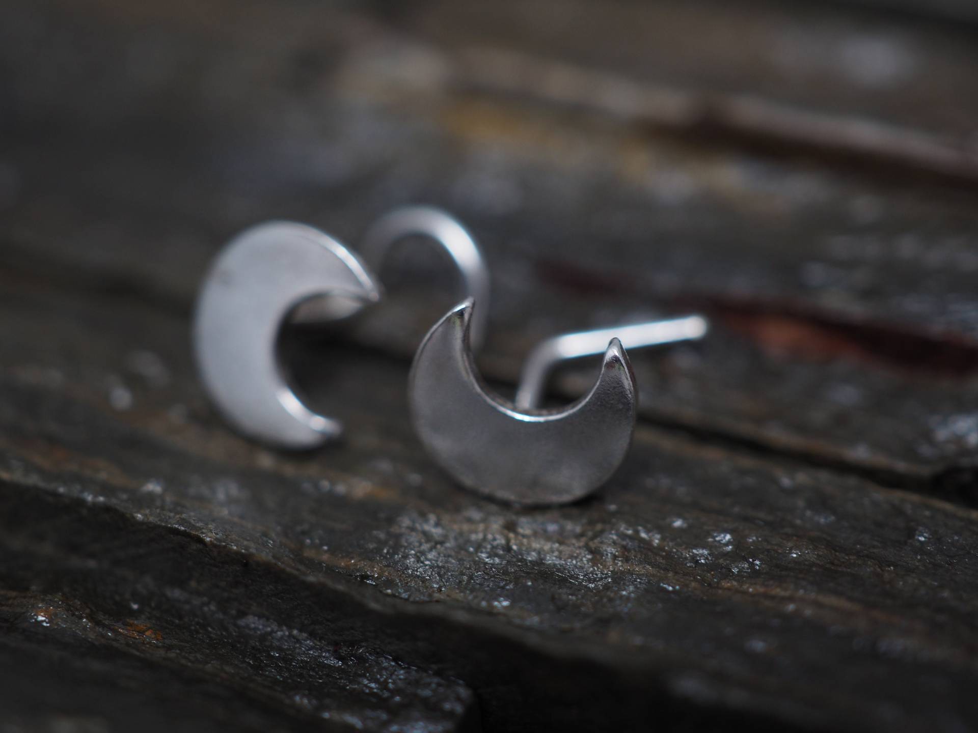 sterling Silber Halbmond Nasenstecker 18, 20 Gauge Piercing sterling Silber Halbmond Nasenstecker 18, 20 Gauge Piercing von MinimalJewelrybyJK
