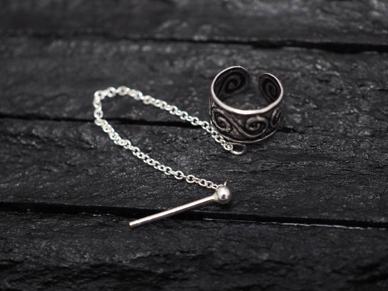 sterling Silber Ohrmanschette Kette Helix Bolzen Ohrring, Körperschmuck sterling Silber Ohrmanschette Kette Helix Bolzen Ohrring, Körperschmuck von MinimalJewelrybyJK