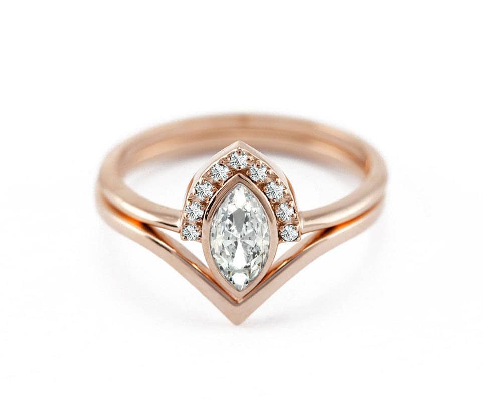 Marquise Diamant Verlobungsring Mit V-Band, Rosegold Ring, Weißer Diamantring V-Förmigem Ehering von MinimalVS