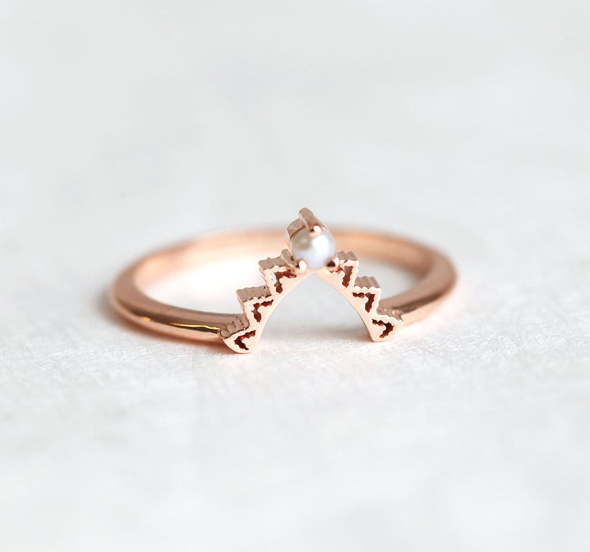 Perlen Ehering, Frauen Ehering Mit Winziger Perle, Spitzenring Rosegold Von Minimalvs von MinimalVS