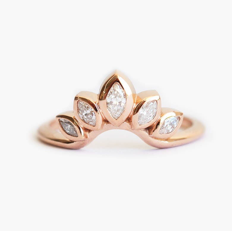 Rosegold Diamant Ehering Mit Marquise Diamanten, Blatt Band, Floraler von MinimalVS