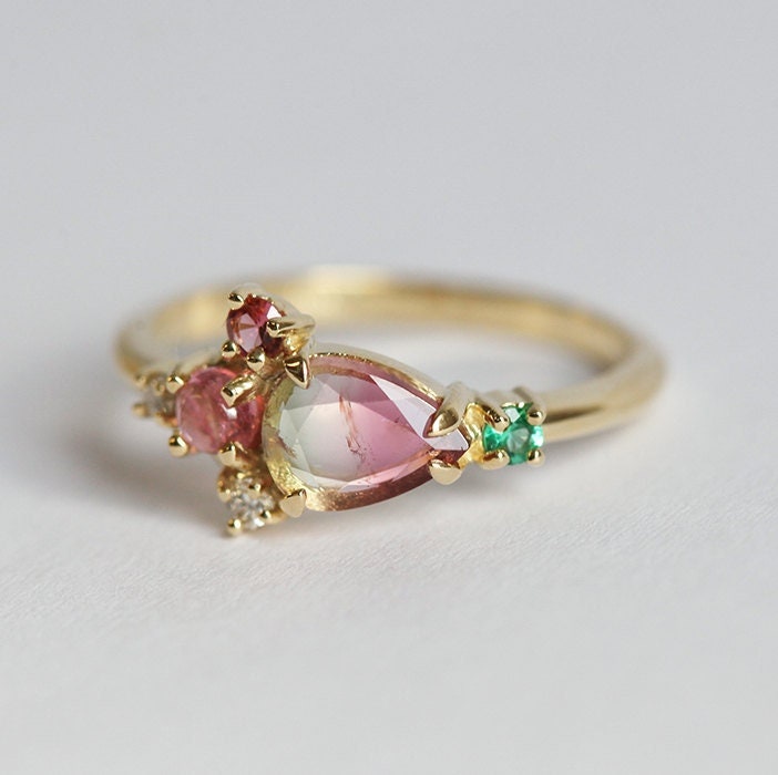 Wassermelonenturmalin Cluster-Ring, Einzigartiger Verlobungsring, Rosa Edelstein Ehering, Bicolor Ring von MinimalVS