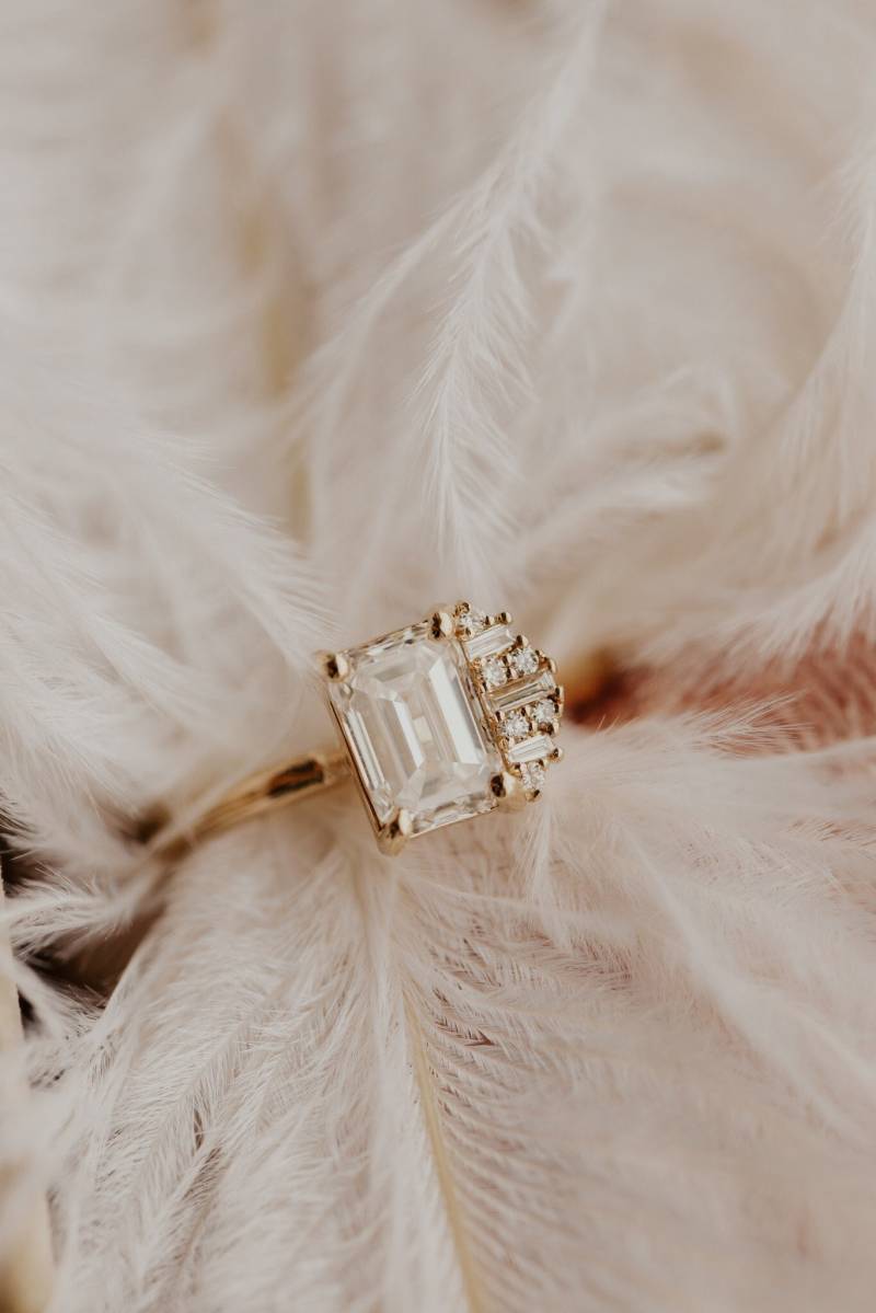 Brillanter Smaragdschliff Moissanite Verlobungsring - Smaragd, Baguette Und Rundschliff Multi Stone Ring 925 Silber/10K 14K 18K Solid Gold von MinimalisticCharms