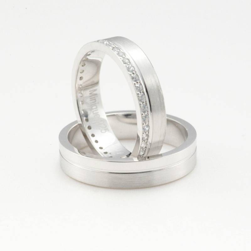 Eheringe Für Sie Und Ihn. 925 Massiv Sterling Silber. Verlobung. Komfort Passform. 5 Mm Cz Matching Paar Set. Us Made.# 230 & 231 von MiniqueJewelry