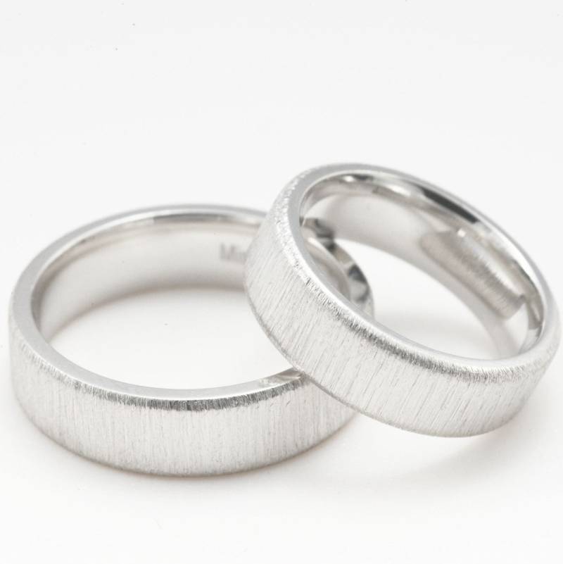 Eheringe Für Sie Und Ihn. 925 Sterling Silber. Verlobung. Bequeme Passform. 6 Mm Hers & 6Mm His Passendes Ehering Set von MiniqueJewelry