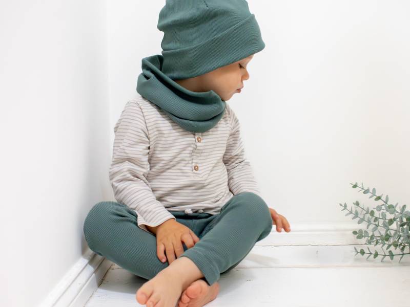 Kuscheliger Bio Loopschal Kinder Für Die Übergangszeit Aus Kuscheligem Rippjersey in Vielen Verschiedenen Farben Mädchen Und Jungen von Ministorchi