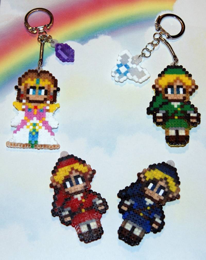 The Legend Of Zelda Schlüsselanhänger Mit Charm, Original Link, Prinzessin Zelda, Fire Water Navi, Rupee The Legend Of Zelda Schlüsselanhänger Mit Charm, Original Link, Prinzessin Zelda, Fire Water Navi, Rupee von MinkysCrafts