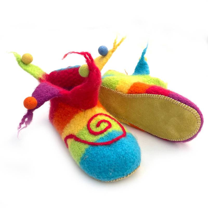 Gemütliche Und Warme Filz-Hausschuhe/Boots Pantoffeln Mit Ledersohle Für Damen Gr. 38, Model Harlekin von MinodesignPuschen