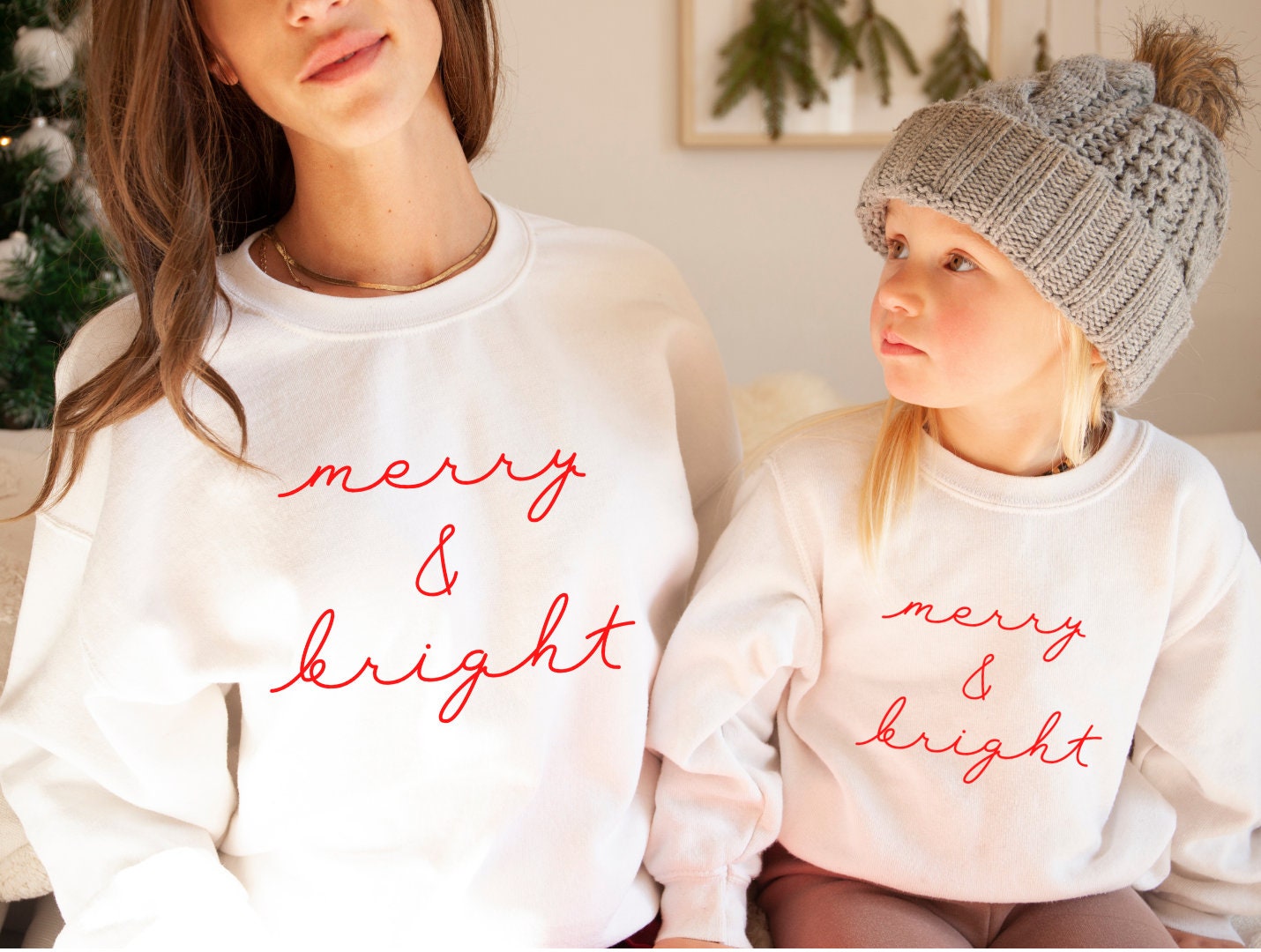 Familien Sweatshirt, Merry & Bright Weihnachtsshirt, Mama Und Ich Kleinkind, Jugend, Erwachsene Sweatshirt von MintTeeApparel