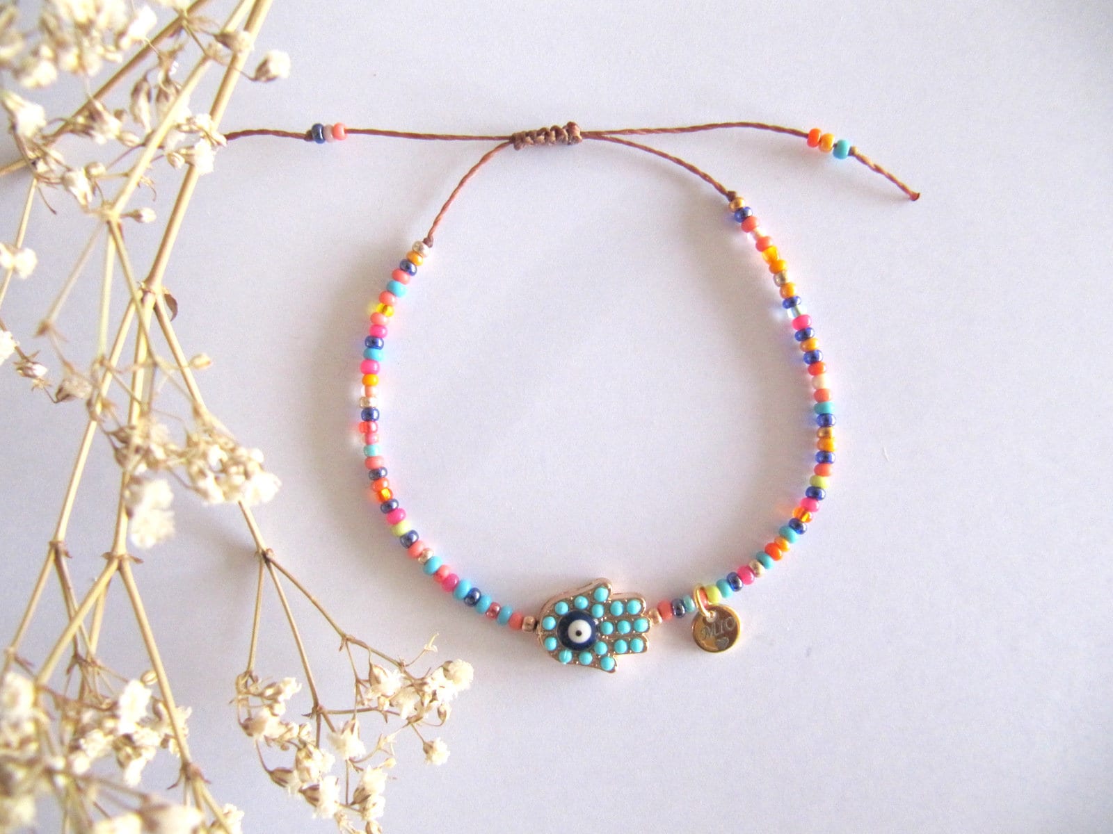 Bunte Perlen Armband Mit Hamsa Hand/ Hand Der Fatima Armband/ Perlenarmband Bunt/ Boho Makramee Hippie Hamsa von MioBolife