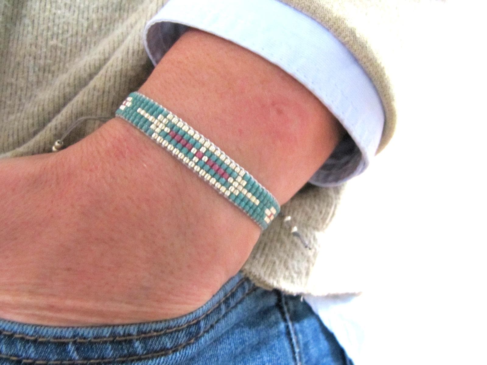 Miyuki Armband Boho Style, Handgewebte Armbänder, Miyuki Delica, Frauen Schmuck, Perlenarmband Gold Rot, Geschenk Frauen, Weihnachtsgeschenk von MioBolife