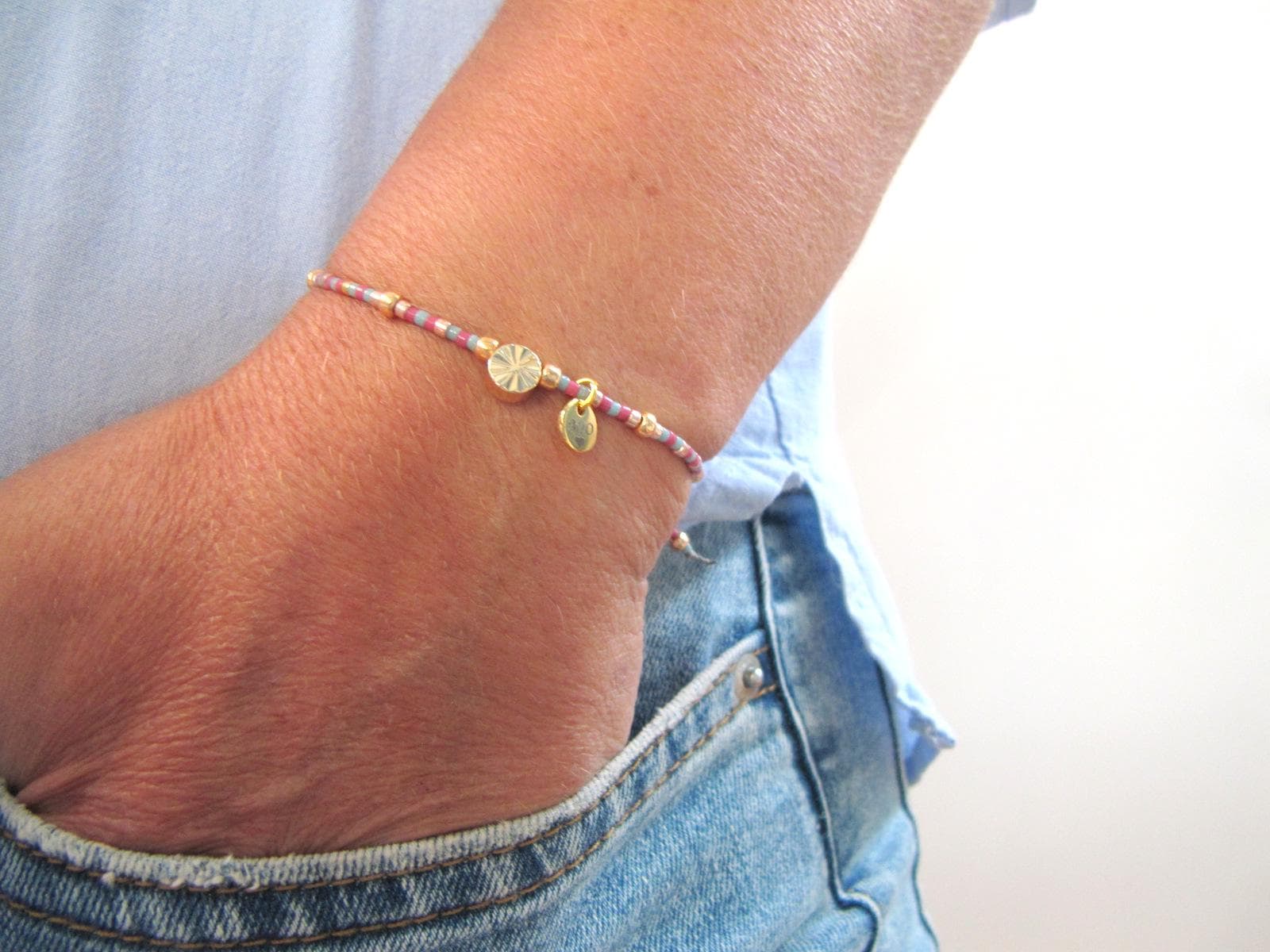 Miyuki Perlen Armband Mit Anhänger, Minimalistisch Perlen Filigran Stapelarmband, Bunte von MioBolife