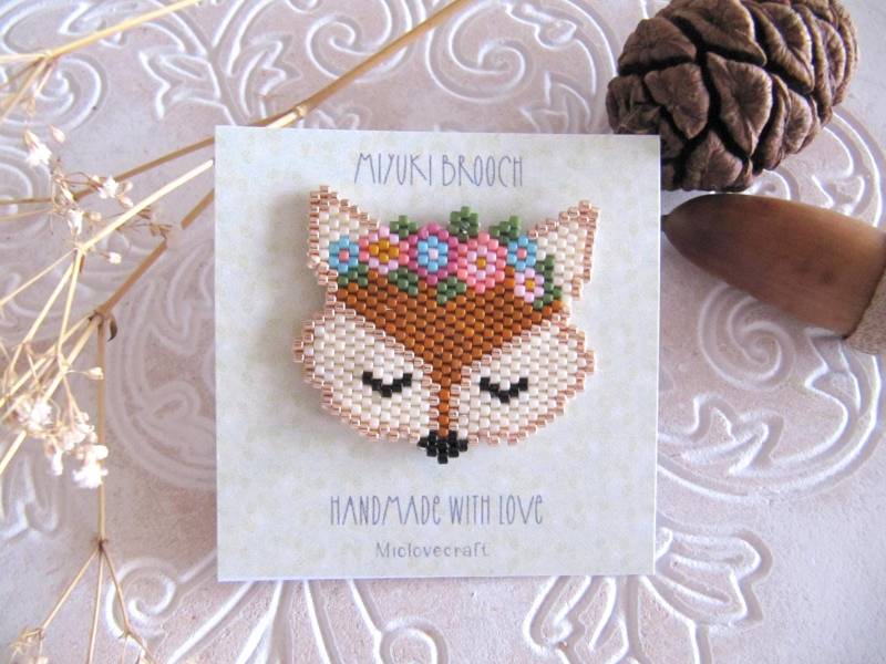 Fuchs Brosche Handgewebt, Kleine Perlenbrosche, Perlen Brosche, Geschenk Frauen, Romantik Tier Weihnachtsgeschenk von MioLovecraft