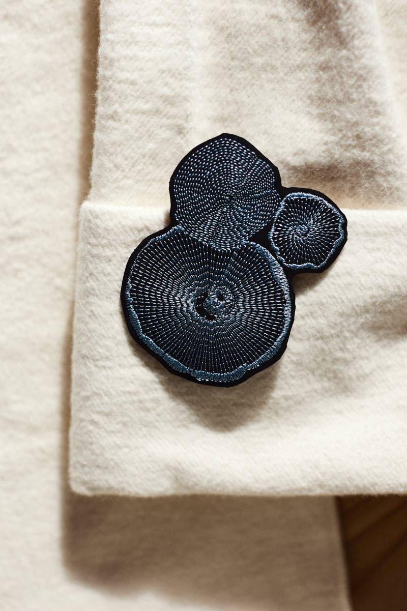 Blaue Pilze ~ Kleiner Aufnäher Für Jacke Zum Aufbügeln Aufnähen Und Fungi-Applikation Pilz-Applikation von MioUnico