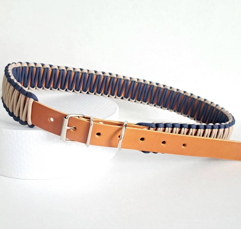 Handgefertigter Leder-Gürtel - Individuell Anpassbar, in Vielen Farben Und Längen Erhältlich, Paracord Makramee Unikat Accessoires von MiqramaKreativ