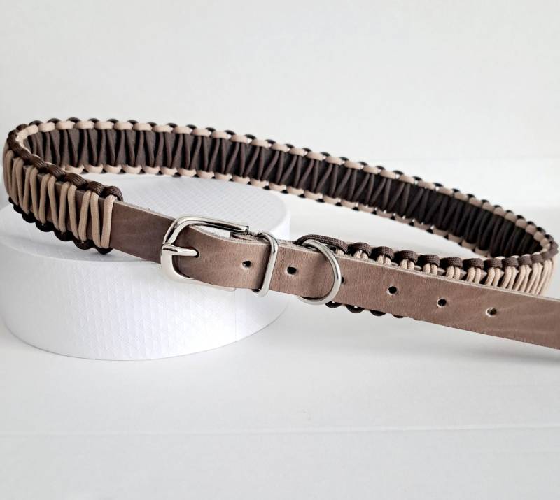 Handgefertigter Leder-Gürtel - Individuell Anpassbar, in Vielen Farben Und Längen Erhältlich, Paracord Makramee Unikat Accessoires von MiqramaKreativ