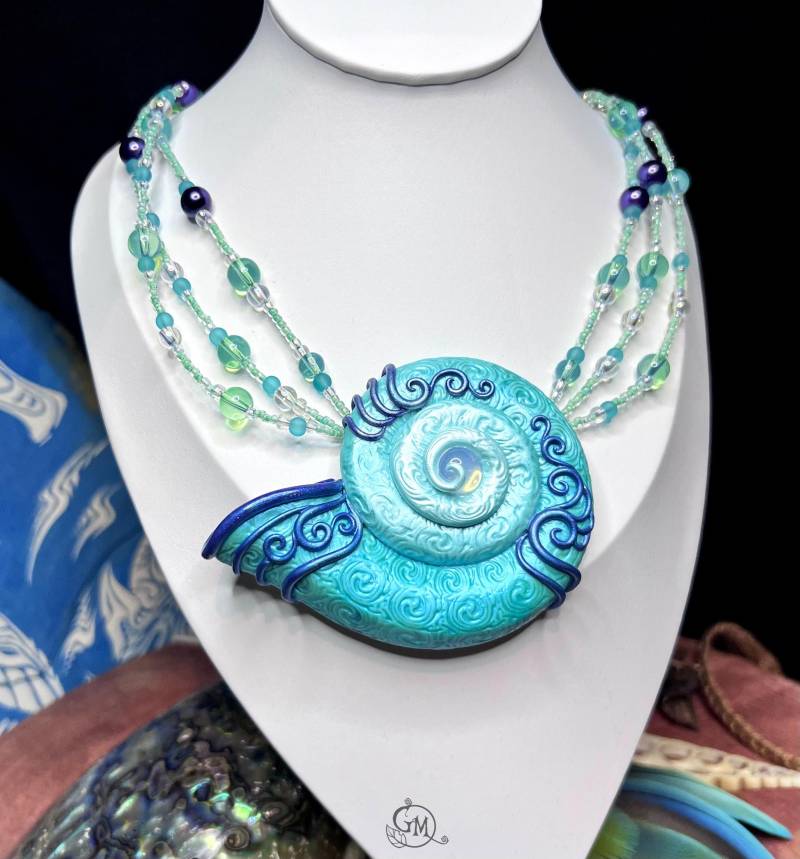 Luminous Abyss Amulet - Handmade Merfolk Necklace Ooak von MiraCrafts