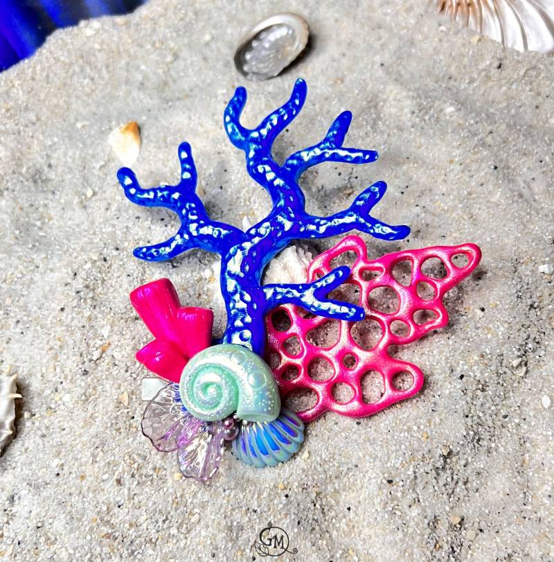 Neon Reef Alchemist - Wonderfull Mermaid Hairclip With Handmade Corals & Resin Seashells Ooak Ready To Ship von MiraCrafts