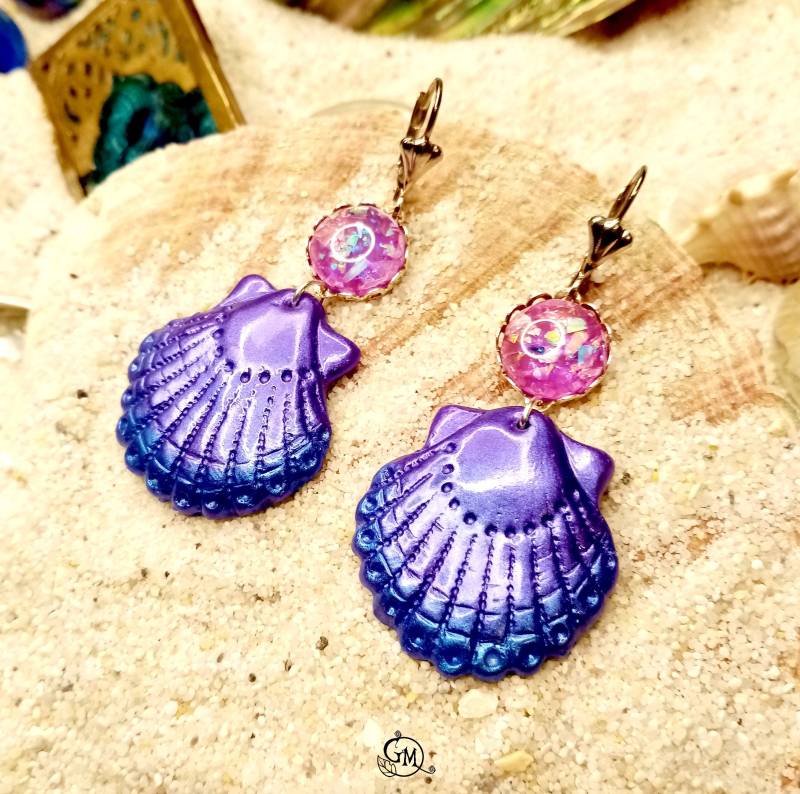 Shells Of The Seasorceress - Handmade Mermaid Earrings Ooak Ready To Ship von MiraCrafts