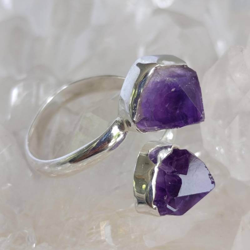 Amethyst Rohstein Heilstein Ring 925 Sterlingsilber Größe 60 Handarbeit R2064 Amethyst Rohstein Heilstein Ring 925 Sterlingsilber Größe 60 Handarbeit R2064 von MiraGemsShop