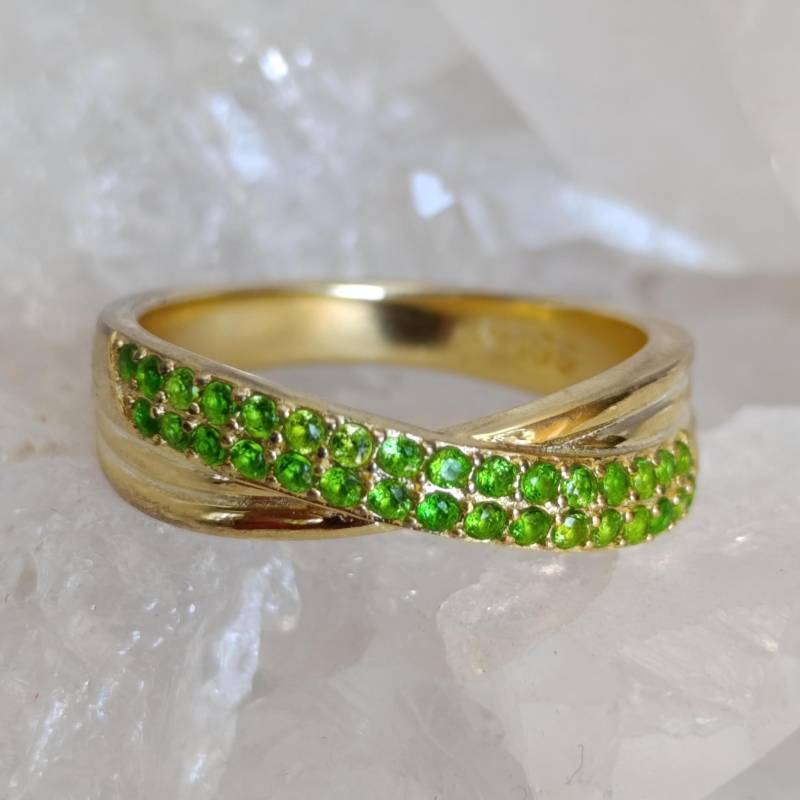 Chromdiopsid Heilstein Ring 925 Sterlingsilber Vergoldet Größe 51 Rarität R2039 Chromdiopsid Heilstein Ring 925 Sterlingsilber Vergoldet Größe 51 Rarität R2039 von MiraGemsShop