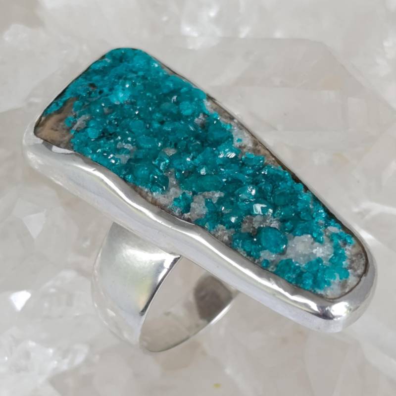 Dioptas Kupfersmaragd Kristall Rohstein Ring 925 Sterlingsilber Größe 57 R2081 Dioptas Kupfersmaragd Kristall Rohstein Ring 925 Sterlingsilber Größe 57 R2081 von MiraGemsShop