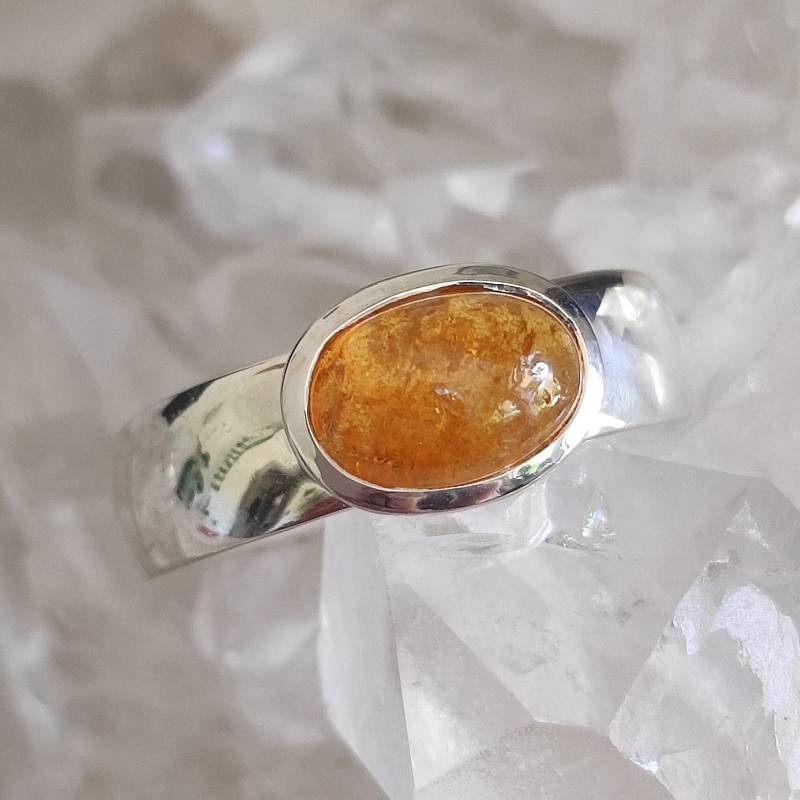 Mandaringranat Heilstein Cabochon Ring Namibia 925 Sterlingsilber Größe 53 R1832 von MiraGemsShop