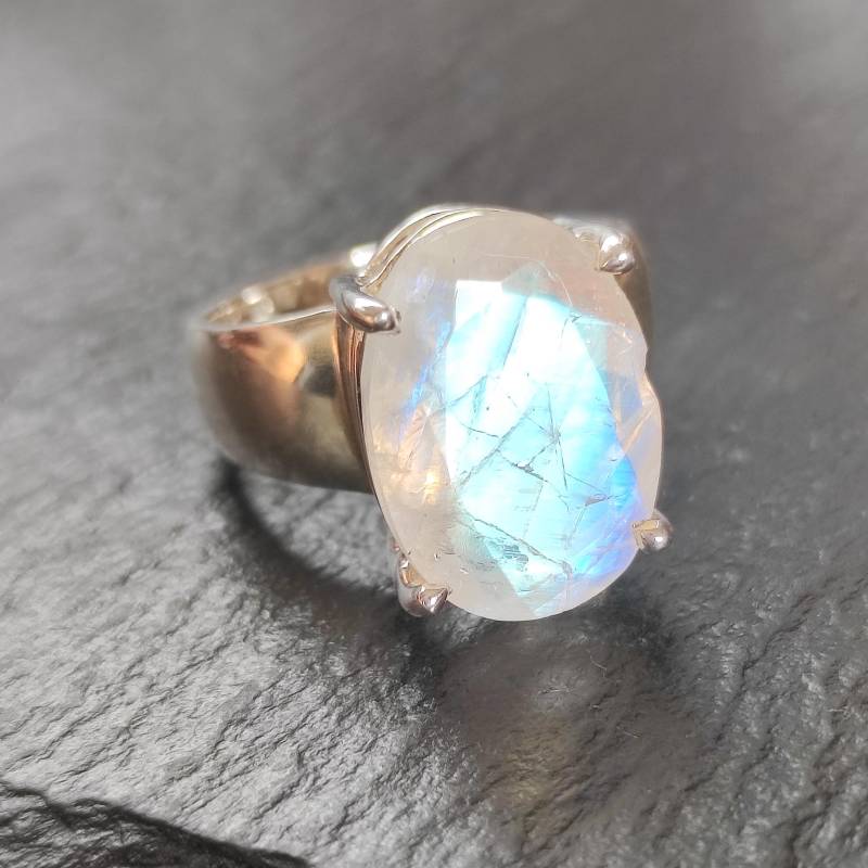 Mondstein Ring 925 Sterlingsilber Größe 54 Heilstein Handarbeit Rarität R1970 von MiraGemsShop