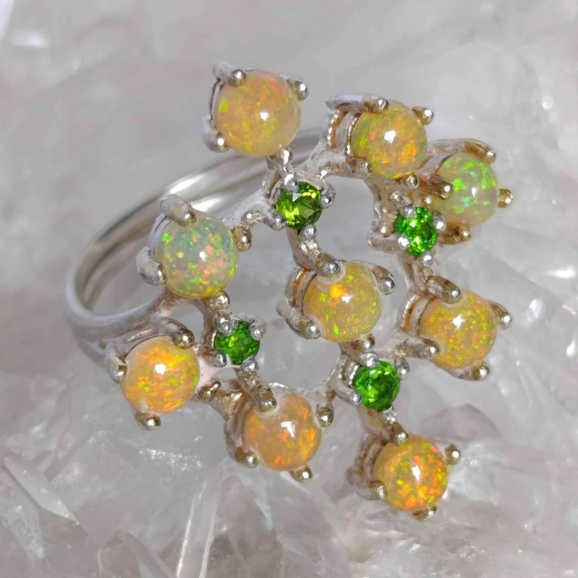 Welo Opal Ring Äthiopien 925 Sterlingsilber Heilstein Größe 59 Handarbeit R2073 Welo Opal Ring Äthiopien 925 Sterlingsilber Heilstein Größe 59 Handarbeit R2073 von MiraGemsShop
