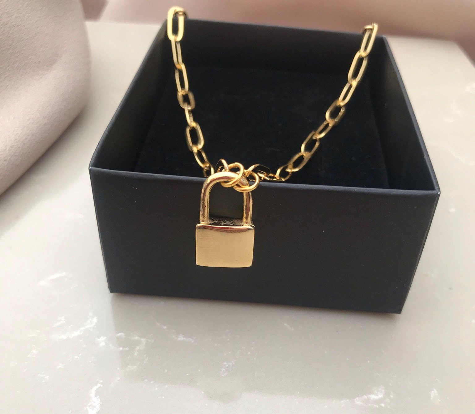 Gold Kette Halskette, Elegante Gefüllt Stilvolle Schloss Design Muttertagsgeschenk, Valentinstag Geschenk, Geschenk Für Sie von MiracleLivesGiftShop